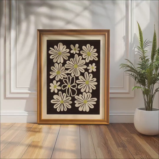 Stylized Retro Daisy Art Print: 70s Floral Wall Decor, Wood Frame
